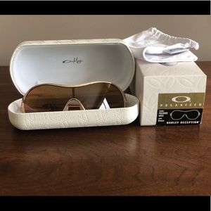 Polarized sunglasses Oakley Deception